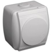 LEZARD Розетка 1-ая с/з О/П с крышкой белая 710-0200-123