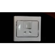 Мебельный выключатель с розеткой белый/хром
