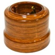 Розетка с заземлением декор Орех, Lindas 35026