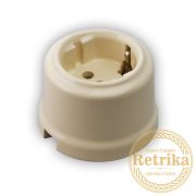 Розетка с заземлением слоновая кость