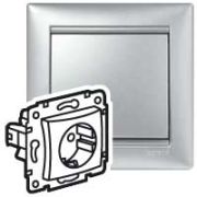 Legrand Valena Алюминий Розетка 1-ая с/з со шторками 770121*