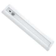 GAUSS Линейный светодиодный светильник 2.5W c датчиком движ. (на батарейках) 215*47*18 105Lm CL003