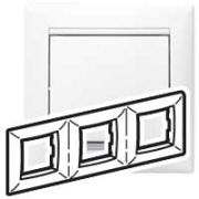 Legrand Valena Бел Рамка 3-ая гориз 774453