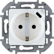 Legrand/Daccord INSPIRIA Белый Розетка 2К+З немецкий стандарт 16А 250В со встроенным зарядным устрой
