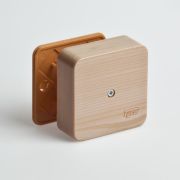 Тусо коробка универсальная для кабель-каналов 80х80х25мм(сосна на светлой основе) 65005-27M