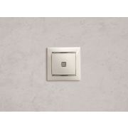 Legrand Valena Бел Выключатель 1-клавишный с подсветкой