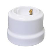 Розетка с заземлением белый Lindas 35010