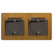 Systeme Electric Glossa Дерево Дуб Розетка 2-ая с/з, со шторками, в сборе, IP44
