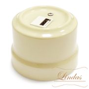 Розетка USB для зарядки 2000mA слоновая кость Lindas 32209