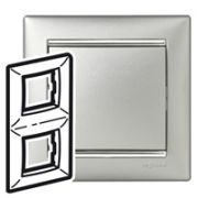 Legrand Valena Алюминий/Серебряный штрих Рамка 2-ая вертикал. 770356