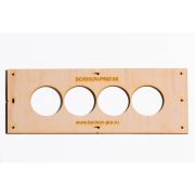 Шаблон из фанеры с четырьмя отверстиями диаметром 68мм