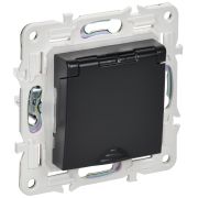 IEK SKANDY Черный Розетка с/з с защитными шторками и крышкой 16А IP44 SK-R11Bl.